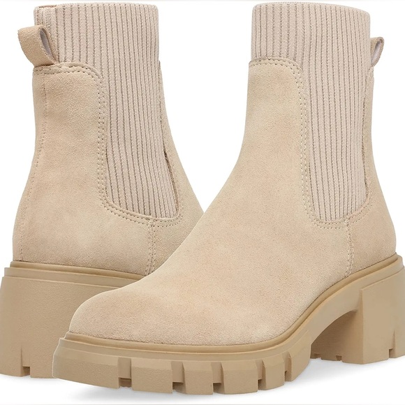 🖤🖤Steve Madden Lug Sole Chelsea Boots Size 8 - Picture 1 of 3